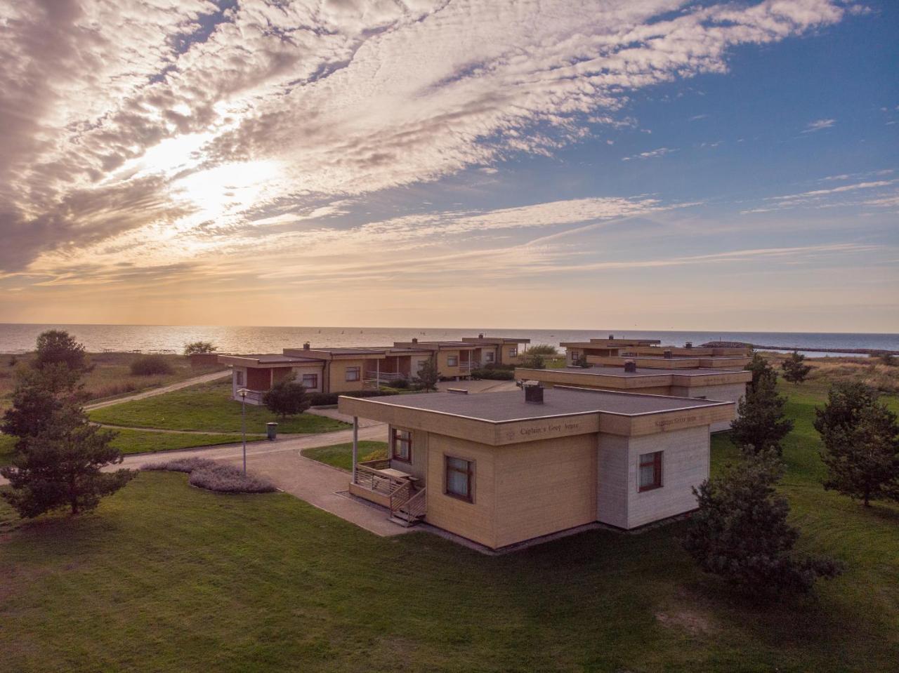 Kapteinu Osta Salacgrīva Exterior foto